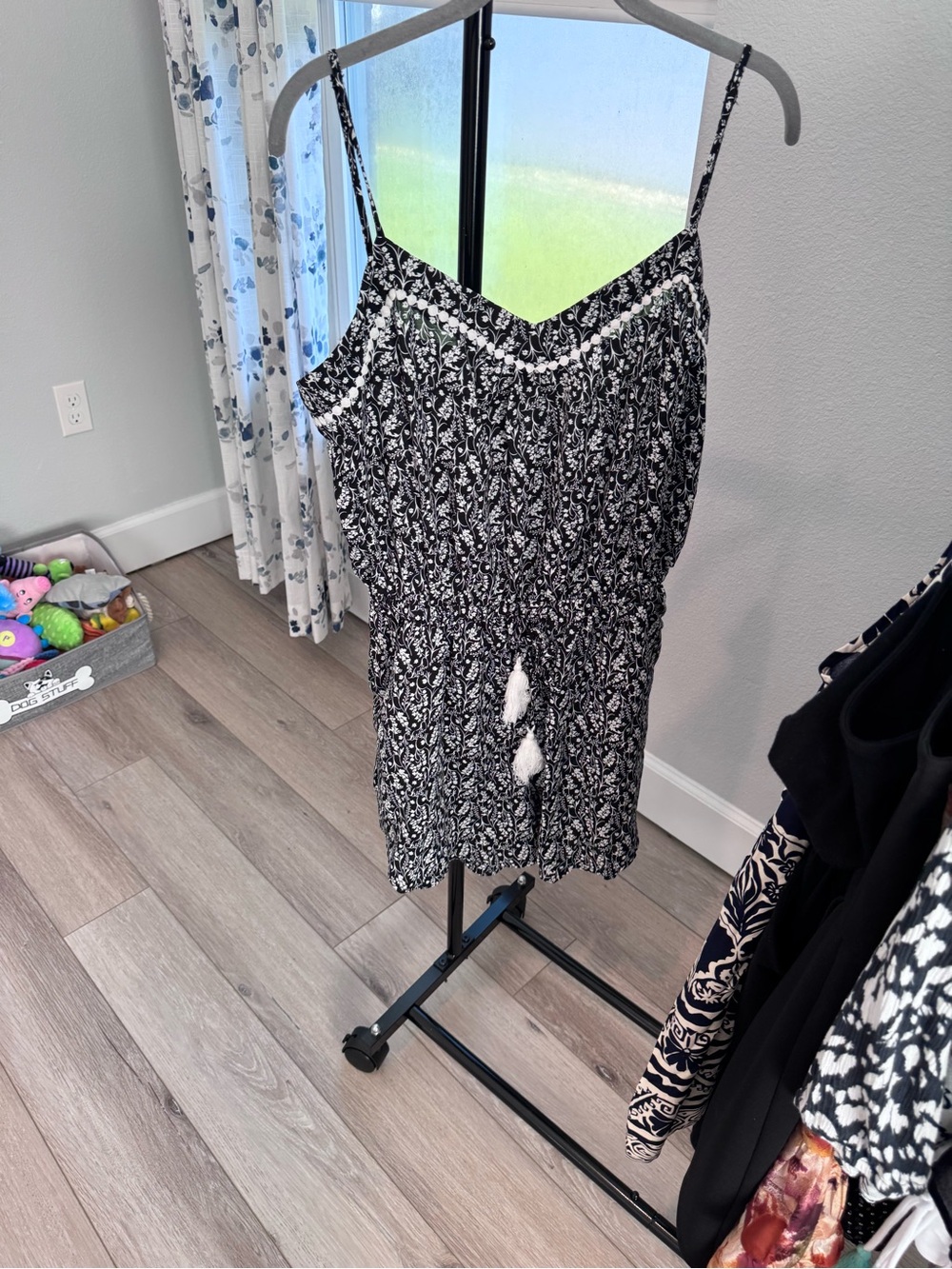 Cupshe Black and White Floral Print Spaghetti Strap Romper